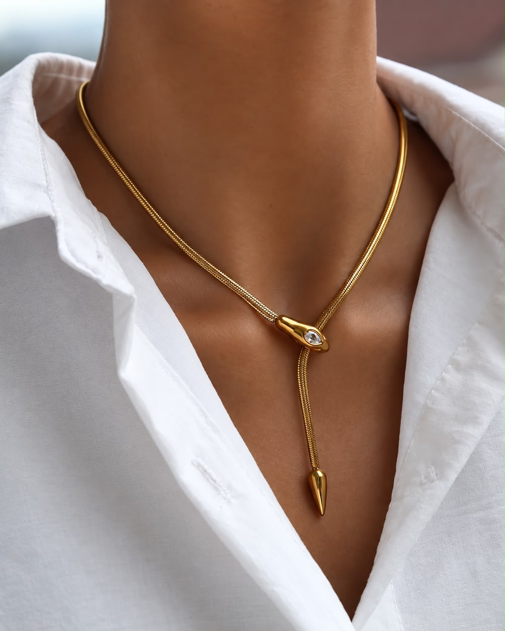 Allure Graceful Women Necklaces & Chains