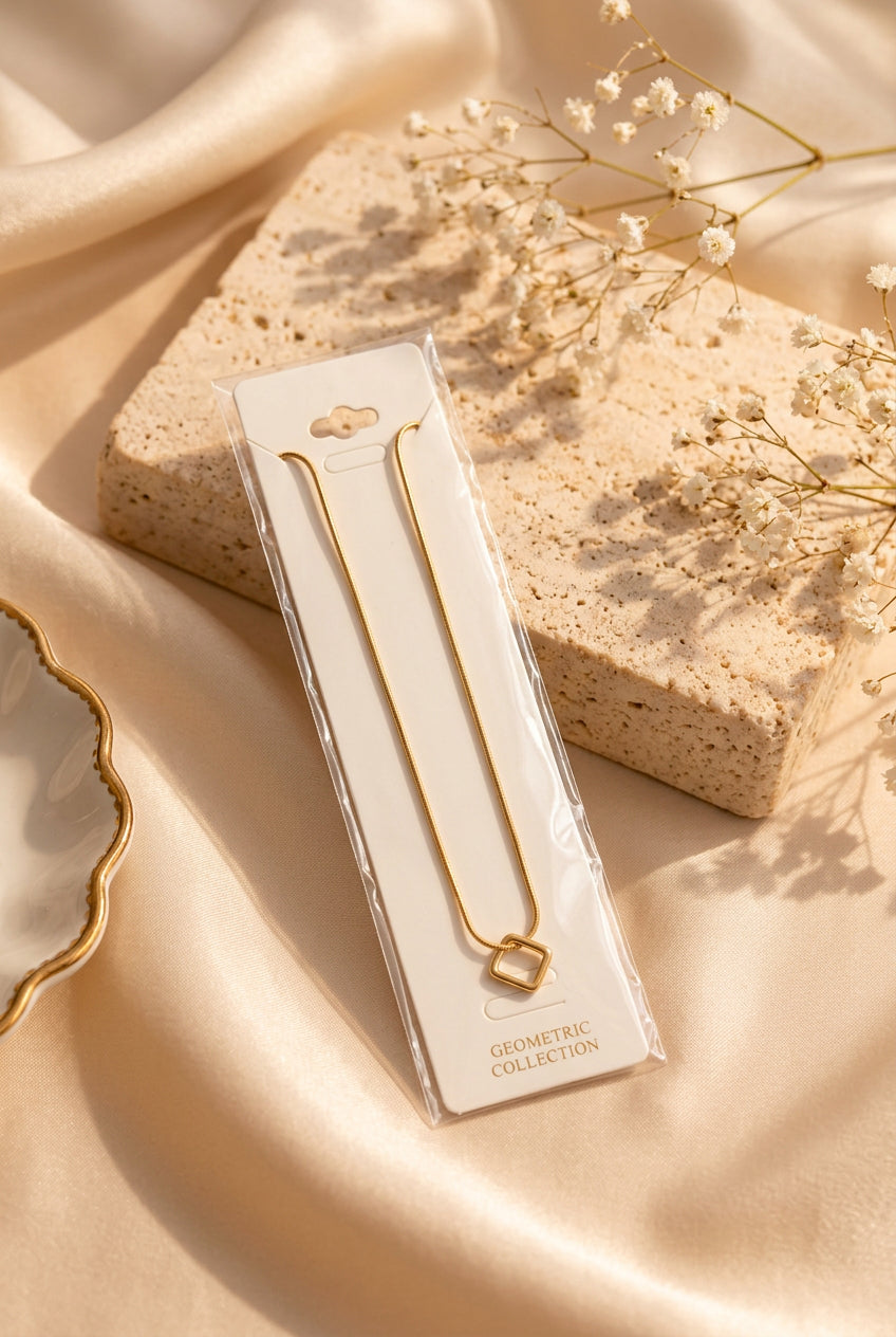 Elite Charming Women Necklaces & Chains